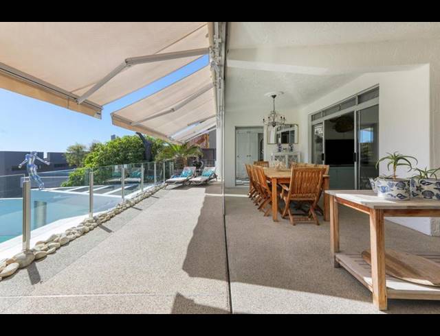 5 BEDROOM HOUSE FOR SALE IN LLANDUDNO